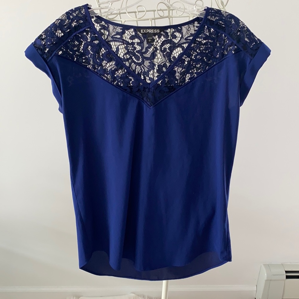 EXPRESS Lace Inset V-Neck Top